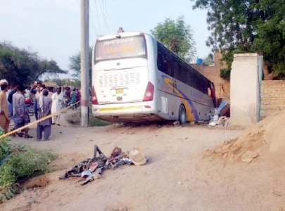 bus crushes 3 of a family child