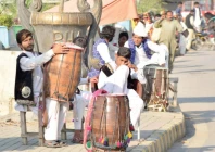 traditional performers including dhol walas await clients along the murree road in rawalpindi photo agha mahroz express