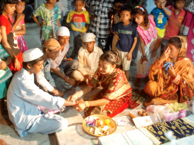 hindu festival raksha bandhan celebrated with fervour in peshawar hindu festival raksha bandhan celebrated with fervour in peshawar