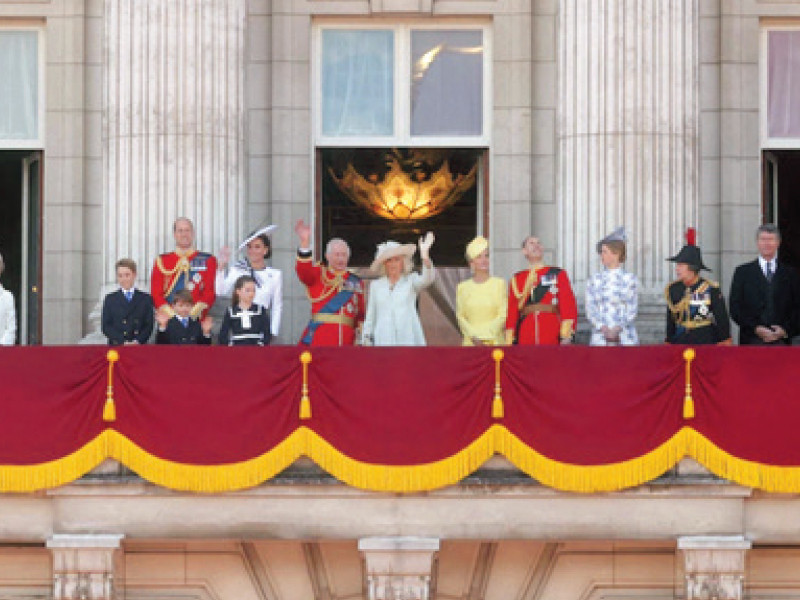 for the first time the palace is opening the building s east wing which includes the centre room where the iconic balcony is located photo file