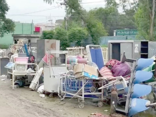 equipment left in the open at civil hospital is rusting away photo express equipment left in the open at civil hospital is rusting away photo express