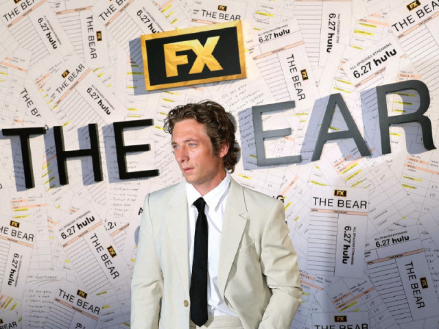 jeremy allen white who plays carmy and co star ebon moss bachrach are expected to win best comedy actor and supporting actor as they did in january photo file jeremy allen white who plays carmy and co star ebon moss bachrach are expected to win best comedy actor and supporting actor as they did in january photo file