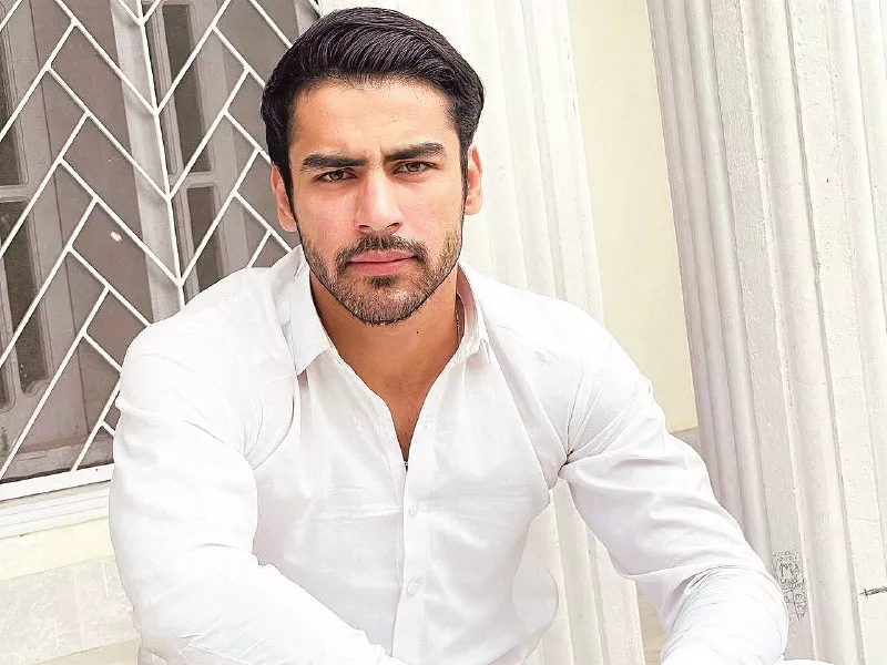 khushhal stressed that viewers must curate their own media photo instagram khushhal stressed that viewers must curate their own media photo instagram