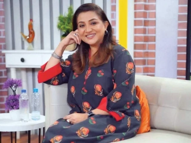 nadia urged people to educate their children about animals photo instagram nadia urged people to educate their children about animals photo instagram