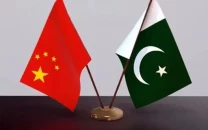 chinese and pakistani businessmen sign mous