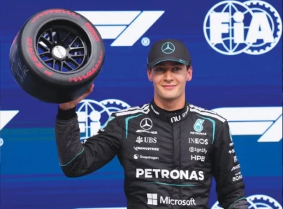 russell wins montreal sprint russell wins montreal sprint