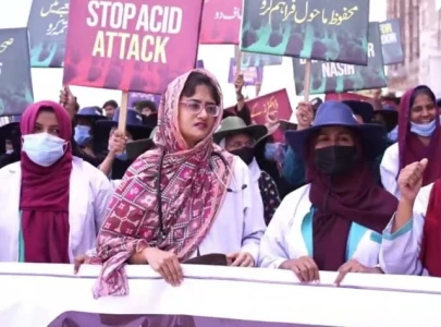 doctors protest over acid attack continues