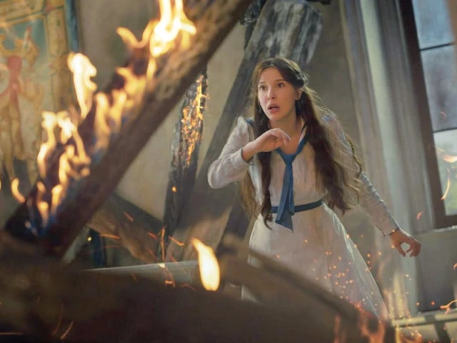 millie bobby brown in a scene from enola holmes 3 photo netflix millie bobby brown in a scene from enola holmes 3 photo netflix