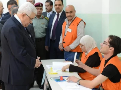 palestinians to vote on nov 28 palestinians to vote on nov 28