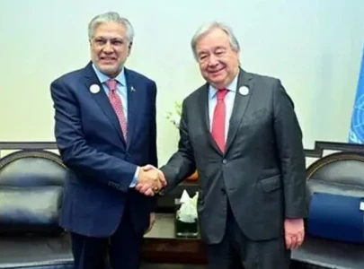 un chief hopeful calls on fm dar