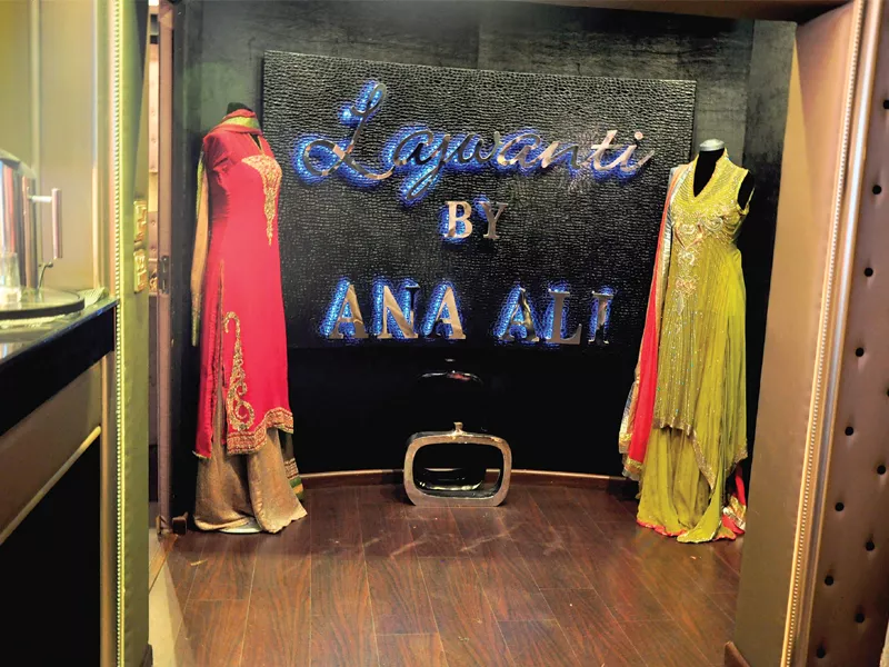fashion all that glitters is not gold fashion all that glitters is not gold