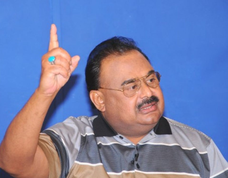 extortion reaction altaf rakes govt over the coals asks traders to take up arms