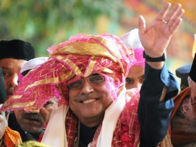 zardari s donation to ajmer shrine sets off unending dispute report