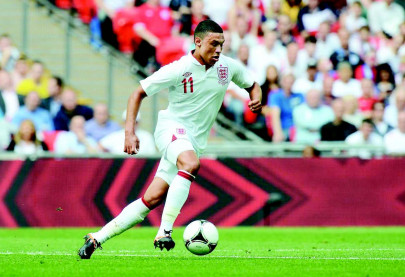 football chamberlain out lescott in for england