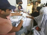 experts warn of rising hiv mpox cases