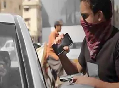 woman minor son killed during robbery