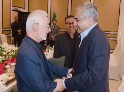 pakistan iran pledge security cooperation
