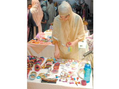 peshawar s got eid fever too