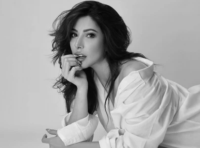 i need a man who can support me mentally emotionally mehwish hayat