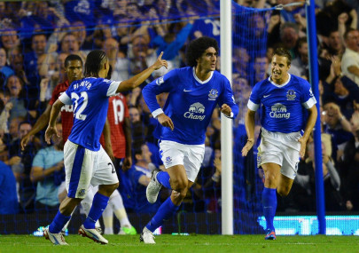 everton stun man united in league opener