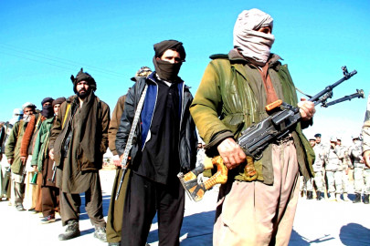 taliban attack security posts in lower dir