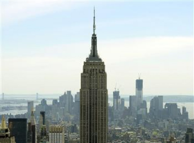 ten shot two dead near new york s empire state building ten shot two dead near new york s empire state building