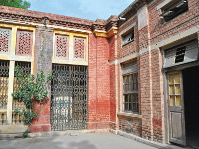 as funds dry up historic bank building goes under hammer as funds dry up historic bank building goes under hammer