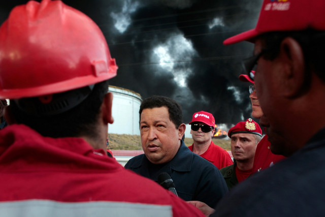 venezuela struggles with refinery blaze after deadly blast venezuela struggles with refinery blaze after deadly blast