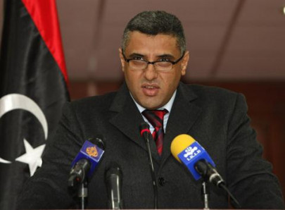 libya s under fire interior minister quits