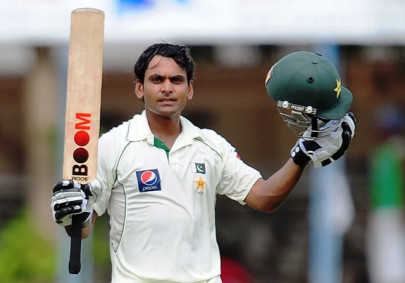 mohammad hafeez top odi bowler in icc rankings