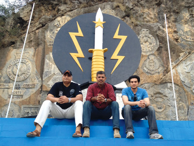 genius or moron you decide says waar producer