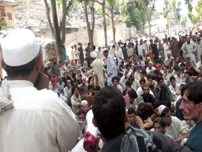 recruitment issue hundreds stranded in kohistan as protesters block kkh