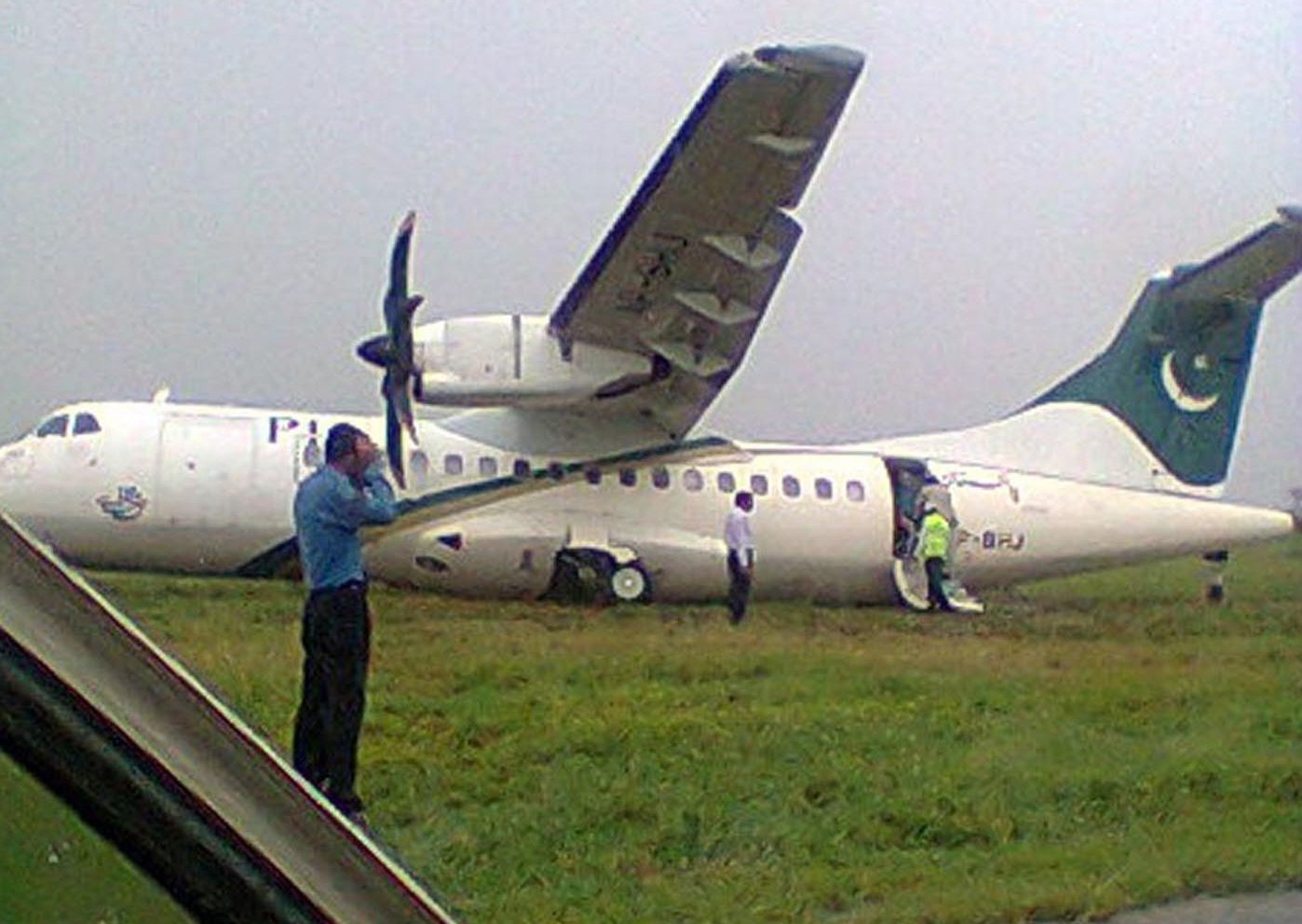 pia plane skids off lahore airport runway