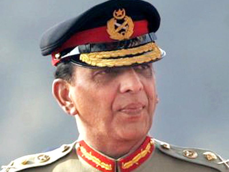 shift in policy army chief to make historic moscow trip