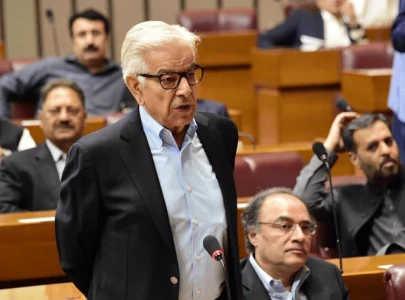 asif takes another swipe at vip security asif takes another swipe at vip security
