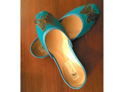 h z add some bling to your regular khussa h z add some bling to your regular khussa