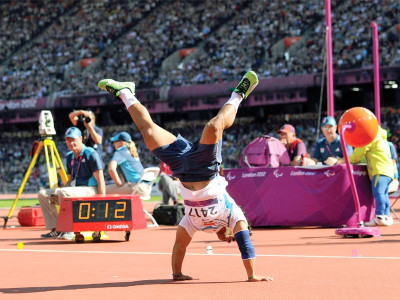 paralympics iraqi athletes spear paralympic silver bronze