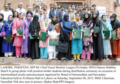 intermediate topper gets laptop rs20 000