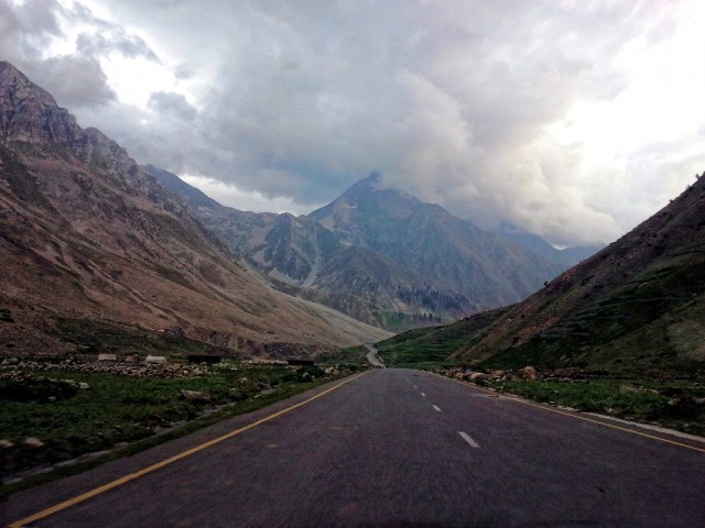 A road from the east of Jalkhad goes to Noori top which is approximately 2 to 2½ hours distance. PHOTO: NOSTALGIC'S PHOTOGRAPHY