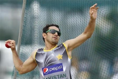 t20 bowling ace ajmal inches up to number 1 slot in icc rankings