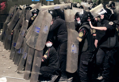 four killed as protesters storm us embassy in yemen