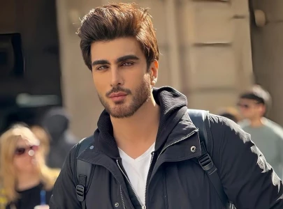 fans need to chill now that bhansali has confirmed offering imran abbas a role in heeramandi fans need to chill now that bhansali has confirmed offering imran abbas a role in heeramandi