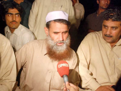 mysterious return militants release driver of islamia college vc