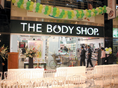 there is a thing such as a free make over