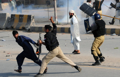 ishq e rasool day 20 killed over 200 wounded in protests across pakistan ishq e rasool day 20 killed over 200 wounded in protests across pakistan