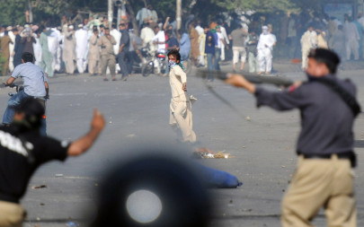 ishq e rasool a surge to the consulate thwarted