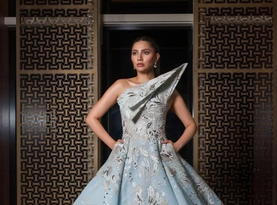 mahira khan thanks family and fans after lapping recognition at emigala mahira khan thanks family and fans after lapping recognition at emigala