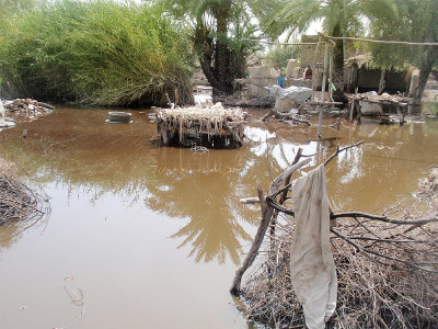 desperate flood hit survivors sell relief tents to buy food desperate flood hit survivors sell relief tents to buy food