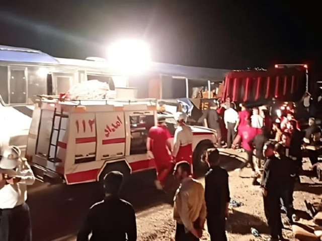 three killed as pakistani pilgrim bus crashes in iran three killed as pakistani pilgrim bus crashes in iran