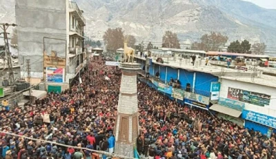 campaigning peaks as g b polls near